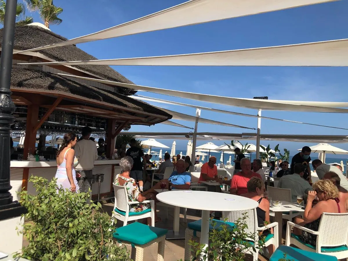 Daire Apartamento Totalmente Reformado Con Piscina Y Jardines Al Lado De La Playa De La Carihuela Torremolinos