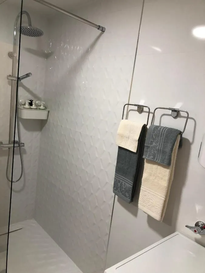 Lejlighed Apartamento Totalmente Reformado Con Piscina Y Jardines Al Lado De La Playa De La Carihuela Torremolinos Spanien